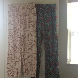 2 pair p j’s bottoms..